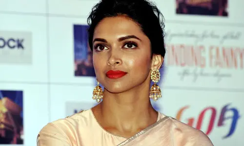 Deepika Padukone  : ఐకాన్ స్టార్‌తో పనిచేయనున్న దీపికా పదుకొణె?
