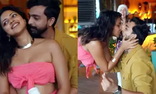 ప్రియుడితో లిప్ లాక్.. బోల్డ్ బ్యూటీ రొమాంటిక్ పోస్ట్ వైరల్