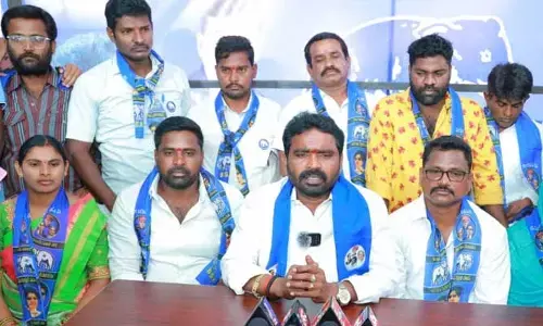 బీఆర్ఎస్, బీజేపీలకు వరుస షాక్ లు...
