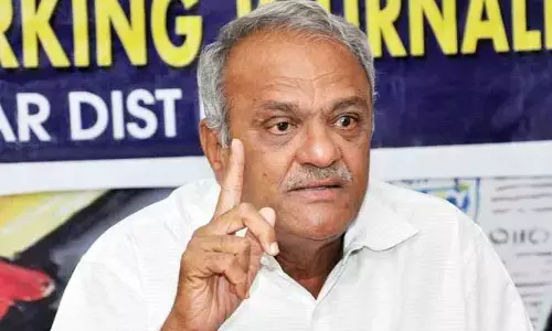 ‘‘వేశ్యకు కూడా ఓ నీతి ఉంటుంది స్వామి..!’’ తాజా రాజకీయాలపై నారాయణ సెటైర్లు