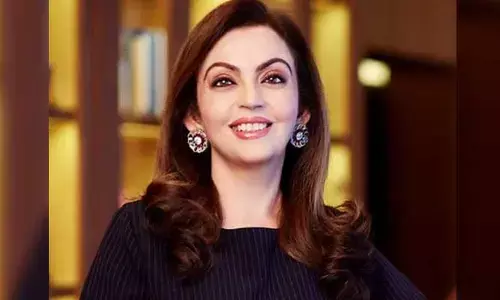 నేడు రియలన్స్ ఇండస్ట్రీస్ అధినేత ముఖేష్ అంబానీ సతీమణి నీతా అంబానీ బర్త్ డే