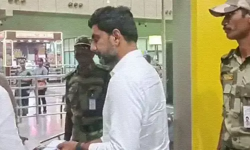 మళ్లీ హస్తినకు నారా లోకేష్.. న్యాయవాదులతో సంప్రదింపులు