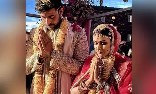 మూడు ముళ్లతో ఒక్కటైన వరుణ్ తేజ్, లావణ్య త్రిపాఠి