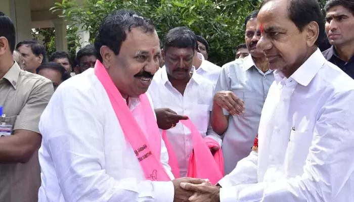 కాంగ్రెస్ పార్టీకి బిగ్ షాక్.. కాంగ్రెస్ పార్టీకి బిగ్ షాక్..