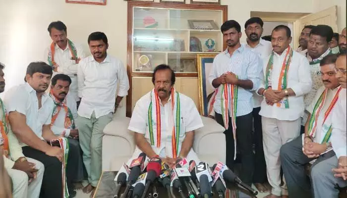 కాంగ్రెస్ గెలవడం ఖాయం.. కే.హెచ్.మునిఅప్ప కాంగ్రెస్ గెలవడం ఖాయం.. కే.హెచ్.మునిఅప్ప