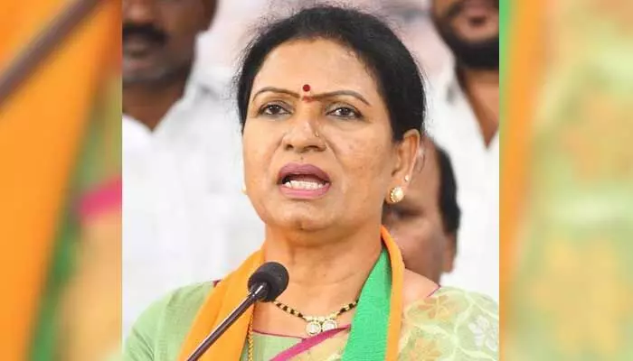 D. K. Aruna : పార్టీ మార్పు వార్తలపై స్పందించిన డీకే అరుణ D. K. Aruna : పార్టీ మార్పు వార్తలపై స్పందించిన డీకే అరుణ