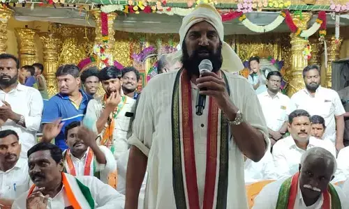 మాటల్లో కాదు చేతల్లో చేసి చూపించాలి.. ఉత్తమ్ కుమార్ రెడ్డి