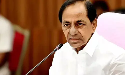 ఒకే రోజు నాలుగు మీటింగ్స్.. స్పీడ్ పెంచిన CM KCR