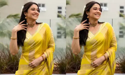 Regina Cassandra : ఎల్లో చీరలో మెరిసిపోతున్న రెజీనా..