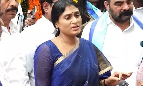 కాళేశ్వరం ప్రాజెక్టు అవినీతిపై సీబీఐ ఎంక్వైరీ చేయించాలి: Y. S. Sharmila