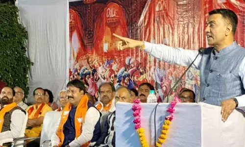 తెలంగాణ సర్కార్‌పై గోవా ముఖ్యమంత్రి సీరియస్ కామెంట్స్