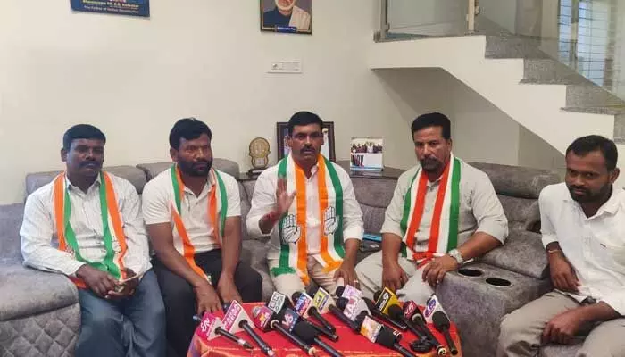 కాంగ్రెస్ పార్టీ నుంచి రెబల్ అభ్యర్థిగా పోటీ చేస్తా : సున్నపు వసంతం కాంగ్రెస్ పార్టీ నుంచి రెబల్ అభ్యర్థిగా పోటీ చేస్తా : సున్నపు వసంతం