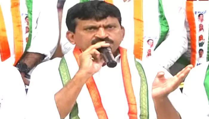 25 రోజులు కష్టపడితే వచ్చేది ఇందిరమ్మ రాజ్యమే 25 రోజులు కష్టపడితే వచ్చేది ఇందిరమ్మ రాజ్యమే