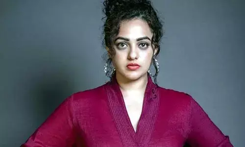 ఇంట్లో చిన్న పూజ గది కూడా లేకుండా చేసాడు మా నాన్న : Nithya Menen
