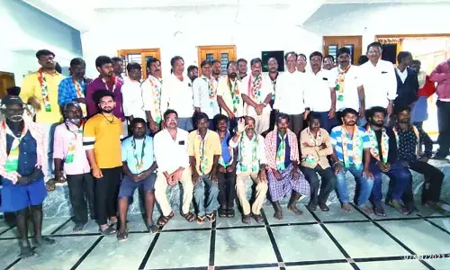 ఖానాపూర్ లో కసిరెడ్డి మకాం కలిసి వచ్చిందా !