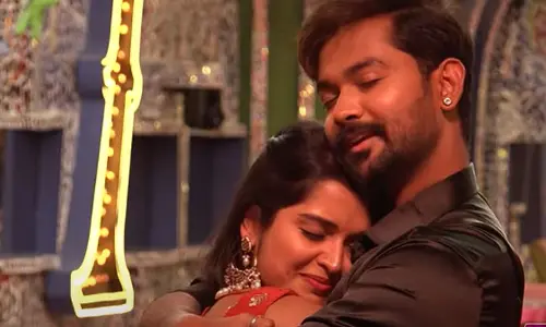 బిగ్ బాస్ ప్రియాంకను ముద్దులు, కౌగిలింతల్లో ముంచెత్తిన ప్రియుడు.. పెళ్లి అప్పుడే అని చెప్పేశారు..