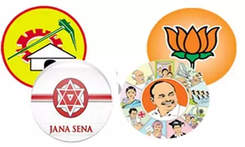 మారుతున్న సమీకరణాలు… వేడెక్కుతున్న రాజకీయం!