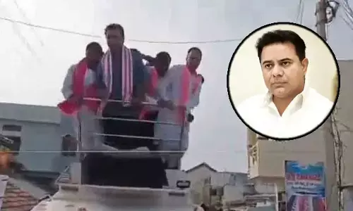 ప్రమాదంపై స్పందించిన మంత్రి KTR