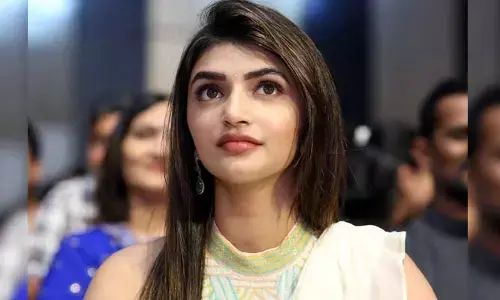 ఒప్పుకున్న సినిమాల నుంచి తప్పుకుంటున్న శ్రీలీల