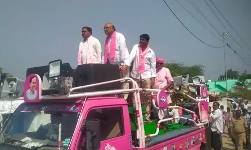 ఏ ఎమ్మెల్యే, ఏ మంత్రి చేయని అభివృద్ధి చేశా : Errabelli Dayakar Rao