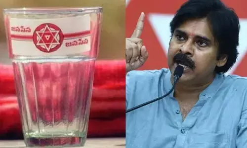 తెలంగాణలో పోటీ వేళ జనసేనకు ఊహించని షాక్!