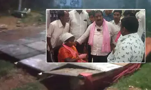 బీఆర్ఎస్ ఎమ్మెల్యే ప్రచారంలో అపశృతి