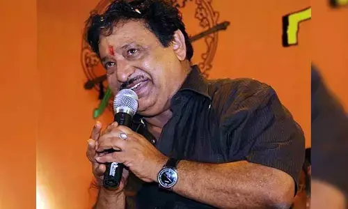పక్కనే తల్లి శవం.. అయిన కూడా షూటింగ్ పూర్తి చేసిన చంద్రమోహన్