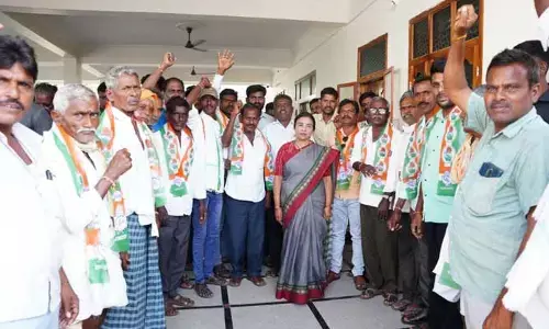 కాంగ్రెస్ అధికారంలోకి వస్తేనే అభివృద్ధి.. హనుమండ్ల ఝాన్సీరెడ్డి