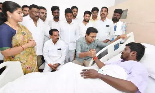 ఇలాంటి చర్యలు కరెక్ట్ కాదు.. డీజీపీతో మాట్లాడుతా: కేటీఆర్