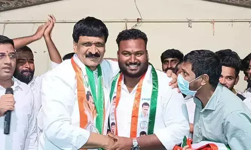 నాపై ఐటీ రైడ్స్ కుట్ర..భయపడేది లేదు..