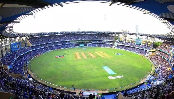భారత్ vs న్యూజిలాండ్ సెమీఫైనల్.. గ్రౌండ్లో ఘోరం జరగబోతుందని బెదిరింపు భారత్ vs న్యూజిలాండ్ సెమీఫైనల్.. గ్రౌండ్లో ఘోరం జరగబోతుందని బెదిరింపు