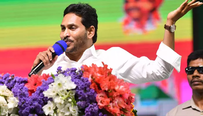 నా పొత్తు వారితోనే.. మాచర్లలో సీఎం వైఎస్ జగన్ కీలక వ్యాఖ్యలు నా పొత్తు వారితోనే.. మాచర్లలో సీఎం వైఎస్ జగన్ కీలక వ్యాఖ్యలు