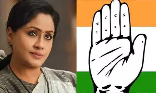 Vijayashanthi : సరైన సమయంలో పదవులు వస్తాయి : విజయశాంతి