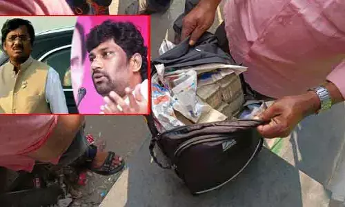 సెన్సేషనల్‌గా చెన్నూరు పాలిటిక్స్‌..! పట్టుబడిన నగదు వివేక్‌దేనా?