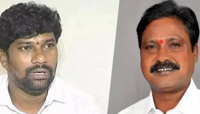 బానిసలా బతకడానికి నేను బాల్క సుమన్ కాదు: ఓదేలు ఫైర్ బానిసలా బతకడానికి నేను బాల్క సుమన్ కాదు: ఓదేలు ఫైర్