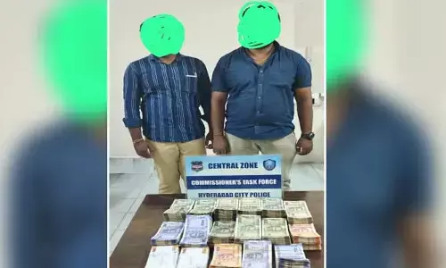 ఈజీగా సంపాదించారు.. ఈజీగా దొరికిపోయారు!