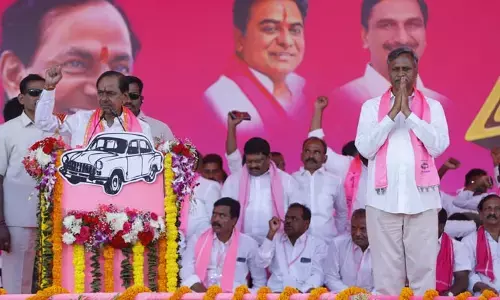 ఎవరిని గెలిపించాలో.. ప్రజలే తేల్చుకోవాలి : కేసీఆర్