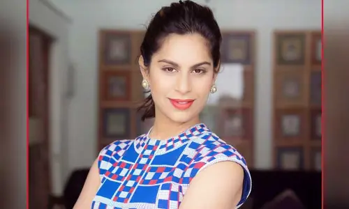 ఉపాసనకు క్లాస్ పీకుతున్న నెటిజన్లు.. వరుసలు కూడా తెలియదా.. అంత పెద్దావిడను అలాగేనా పిలిచేది అంటూ ఫైర్