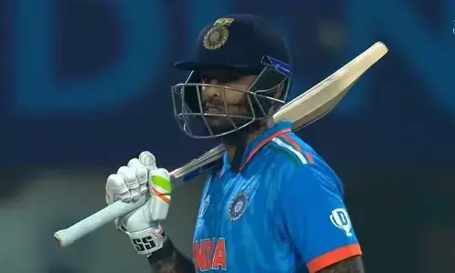 వరల్డ్ కప్ ఫైనల్ మ్యాచ్‌లో టీమిండియా ఆలౌట్