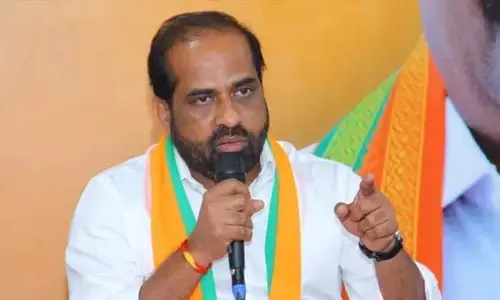 BJP: సీఎస్​ కరవుందంటారు.. సీఎం లేదంటారు !