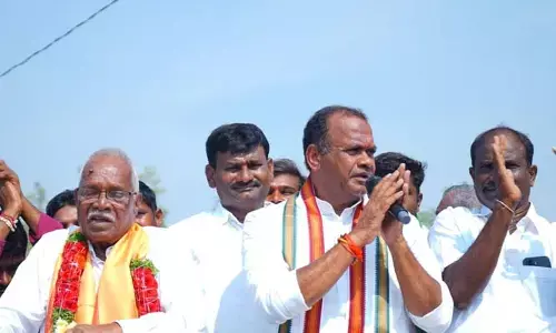 బీఆర్ఎస్‌ను బంగాళాఖాతంలో వేసేందుకు ప్రజలు రెడీ : కోమటిరెడ్డి వెంకటరెడ్డి