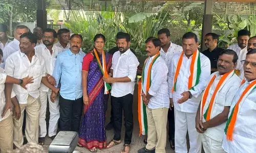 భువనగిరి బీఆర్ఎస్‌కు బిగ్ షాక్.. కాంగ్రెస్‌లో చేరిన ఎంపీపీ