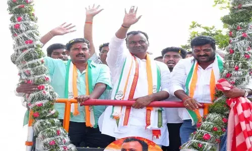 నియంతపాలనను పారద్రోలడం కాంగ్రెస్‌తోనే సాధ్యం