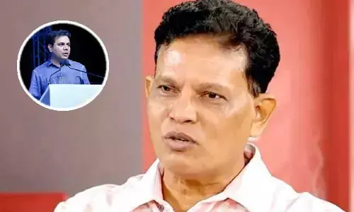 మీ అబద్దాలకు తెలంగాణ సిగ్గుపడుతుంది: ఆకునూరి మురళి