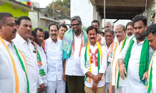 కాంగ్రెస్‌లోకి భారీగా చేరికలు