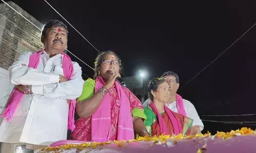 కాంగ్రెస్ మాయమాటలు నమ్మితే మోసపోయి గోసపడతాం : బడే నాగజ్యోతి