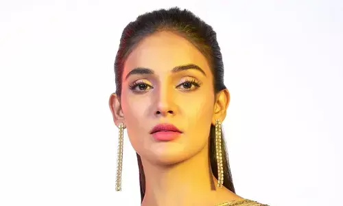 Mukti Mohan : గ్లామర్‌తో సెగలు పుట్టిస్తున్న ముక్తి మోహన్.