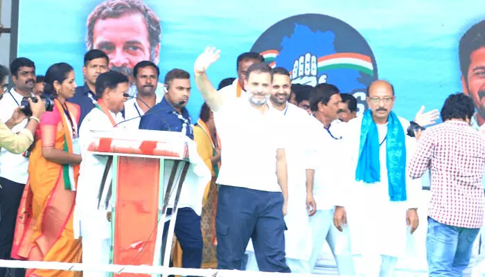 తెలంగాణ నుంచి బీఆర్ఎస్ ను తరిమేయాలి తెలంగాణ నుంచి బీఆర్ఎస్ ను తరిమేయాలి