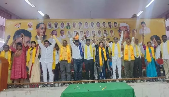 వైసీపీ పాలనలో దళితులకు తీరని నష్టం: Ms Raju వైసీపీ పాలనలో దళితులకు తీరని నష్టం: Ms Raju