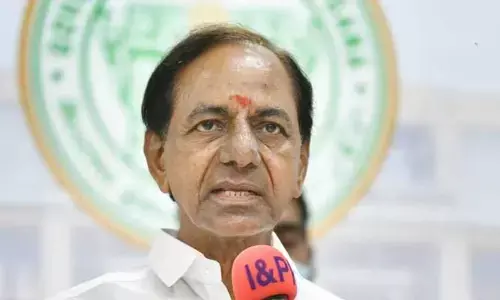 దళిత బంధుపై మాట మార్చిన కేసీఆర్.. ఎన్నికల నేపథ్యంలో సరికొత్త వ్యూహం!